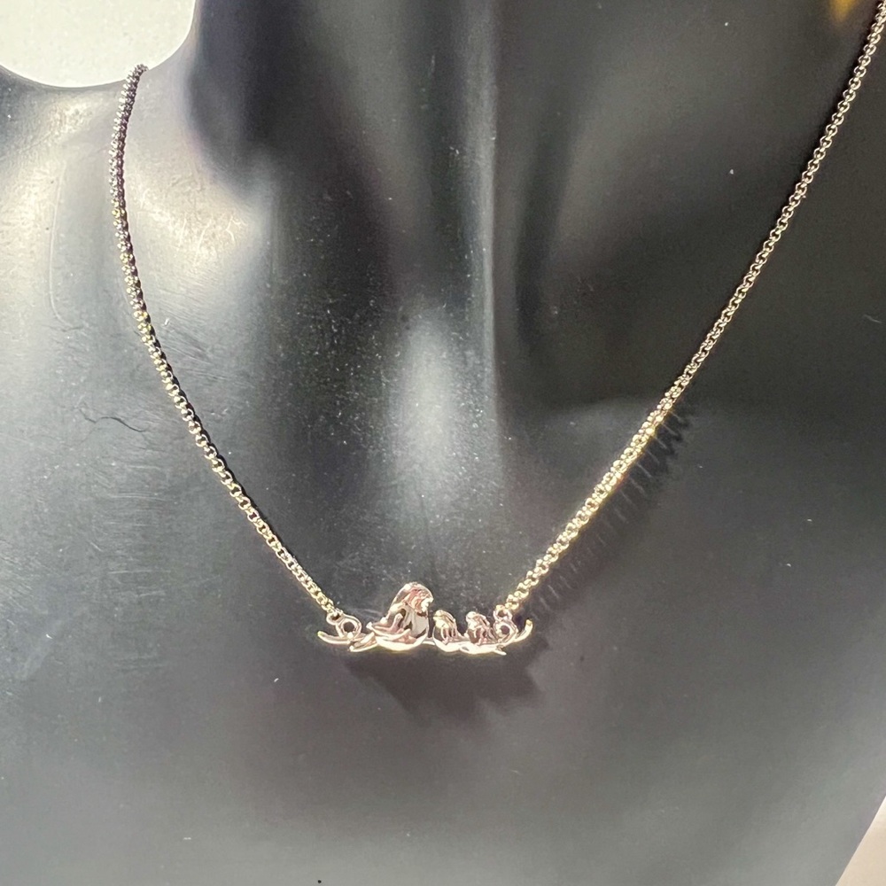 Sterling Silver Momma Bird With Two Baby Chicks 18" Necklace - Picture 3 of 5